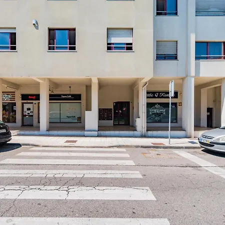 Mira-Ria - Apartamento Em Bairro Calmo E Central Aveiro Exterior photo