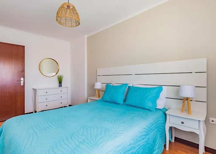 Mira-Ria - Apartamento Em Bairro Calmo E Central