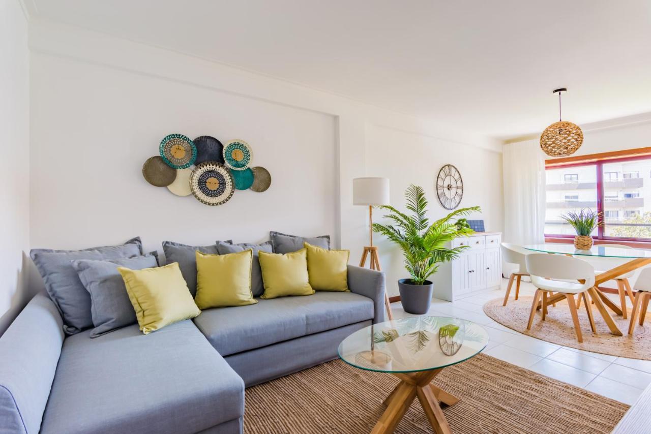 Mira-ria - Em Bairro Calmo E Apartment